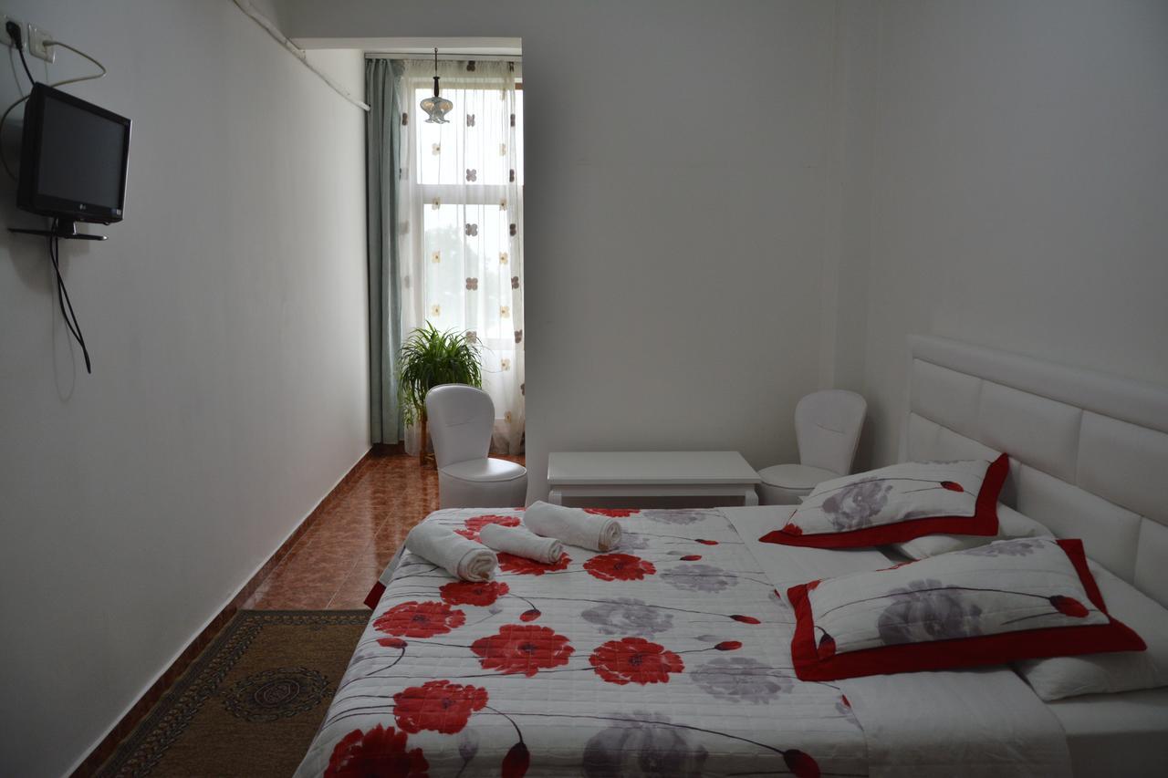 Hotel Arberia تيرانا المظهر الخارجي الصورة