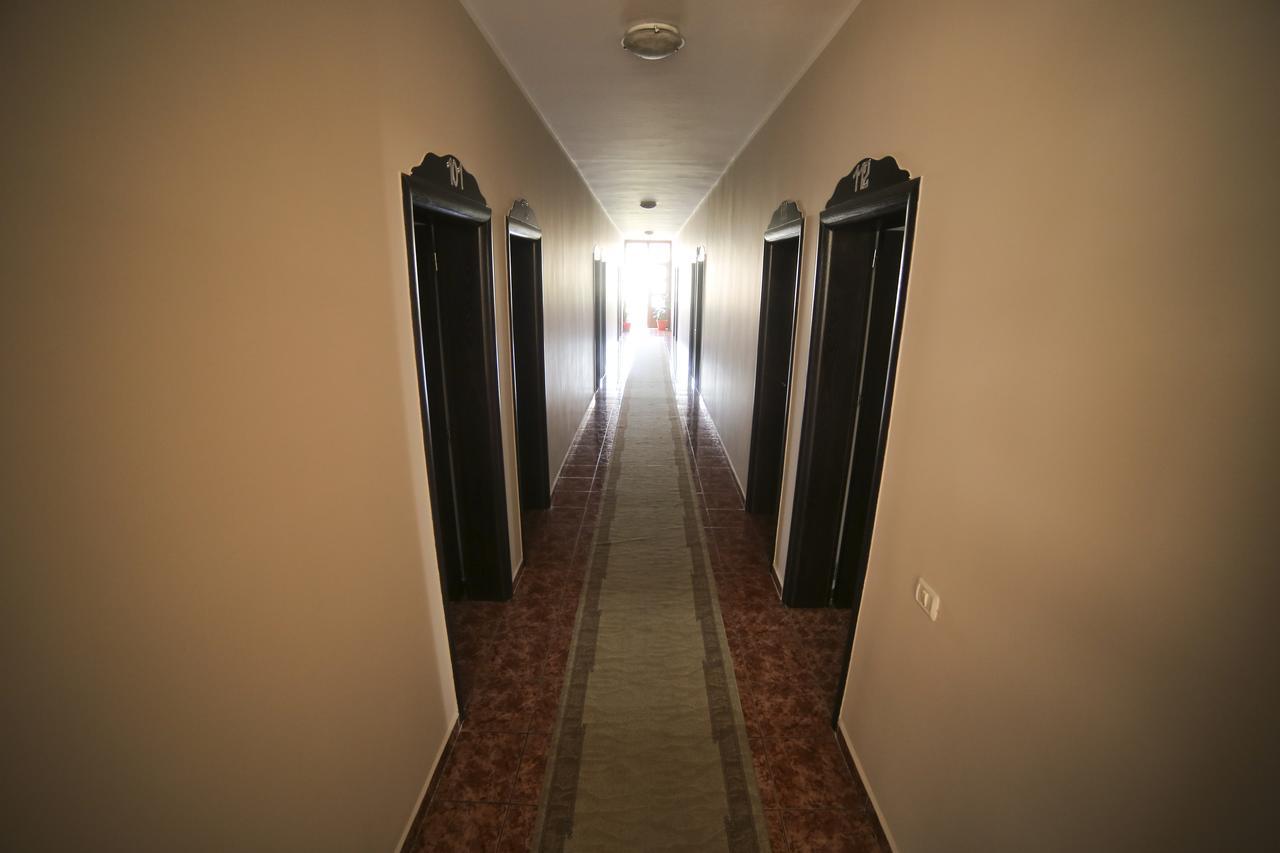 Hotel Arberia تيرانا المظهر الخارجي الصورة